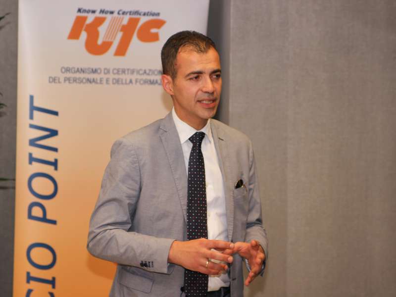 «COMPLIANCE DAYS 2015» CRONACA DI UN EVENTO DI SUCCESSO! 18 «COMPLIANCE DAYS 2015» CRONACA DI UN EVENTO DI SUCCESSO! 18