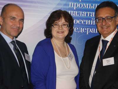 GLI AUDITOR DELLA COMPLIANCE KHC ALLA 2° CONFERENZA INTERNAZIONALE A MOSCA 3 per-web-1